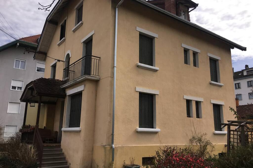 Le Catalpa - Centre Ville, Jardin & Parking! Annecy Exterior foto